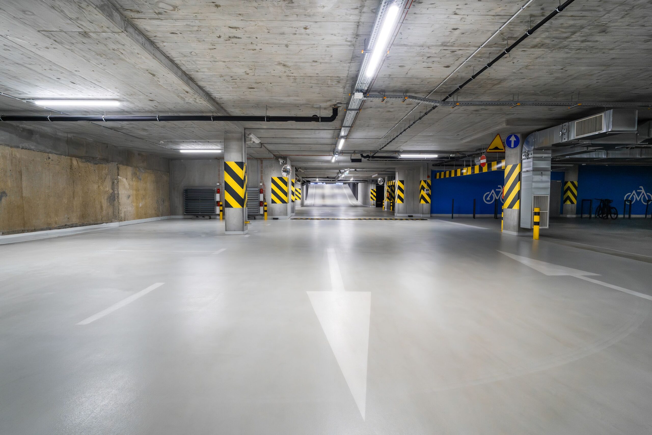 Tiefgaragenreinigung durch die DOLNIK Gebäudeservice GmbH